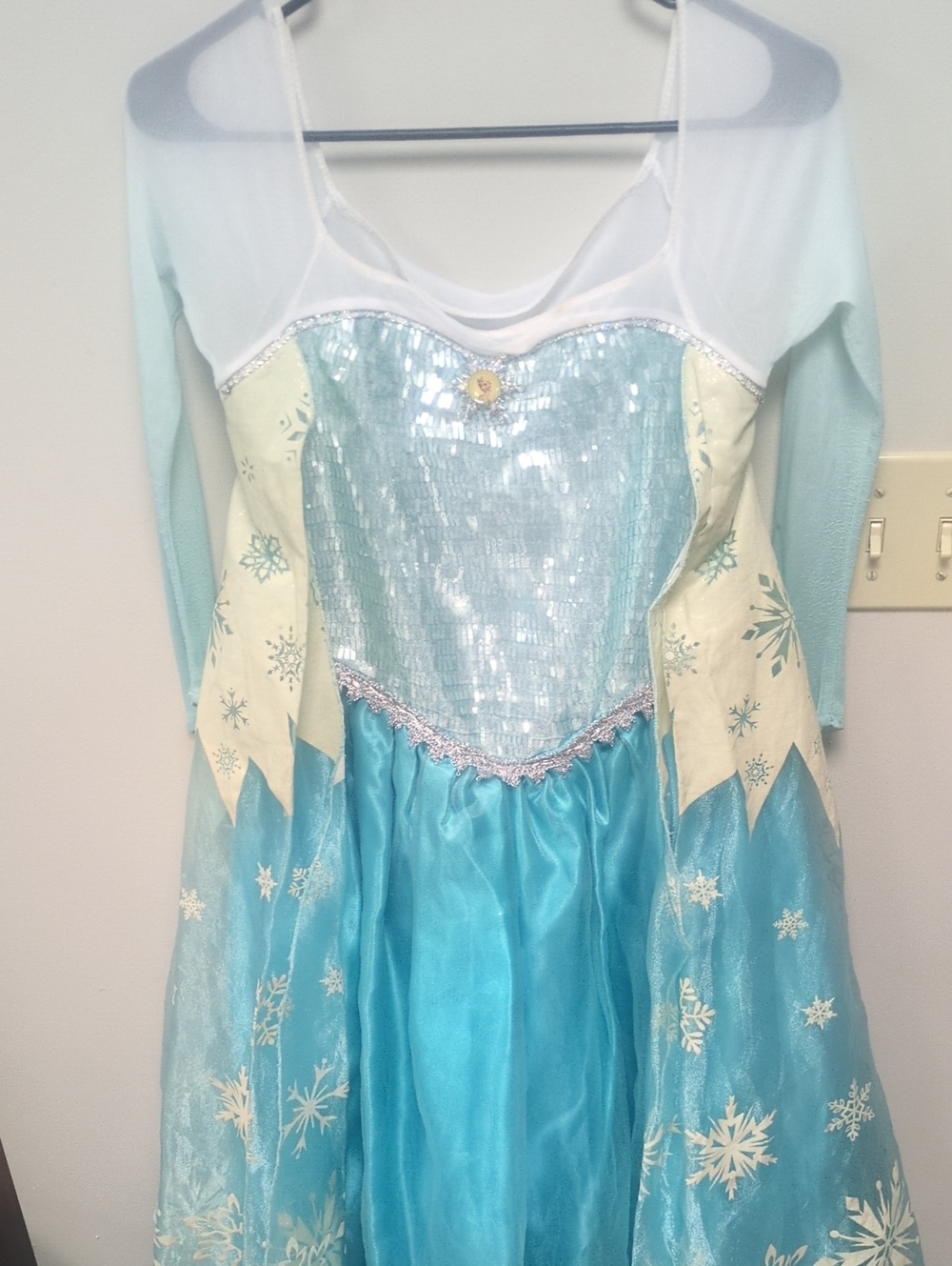 Disney Parks Elsa Light Blue and White Sparkle Princess Costume Dress